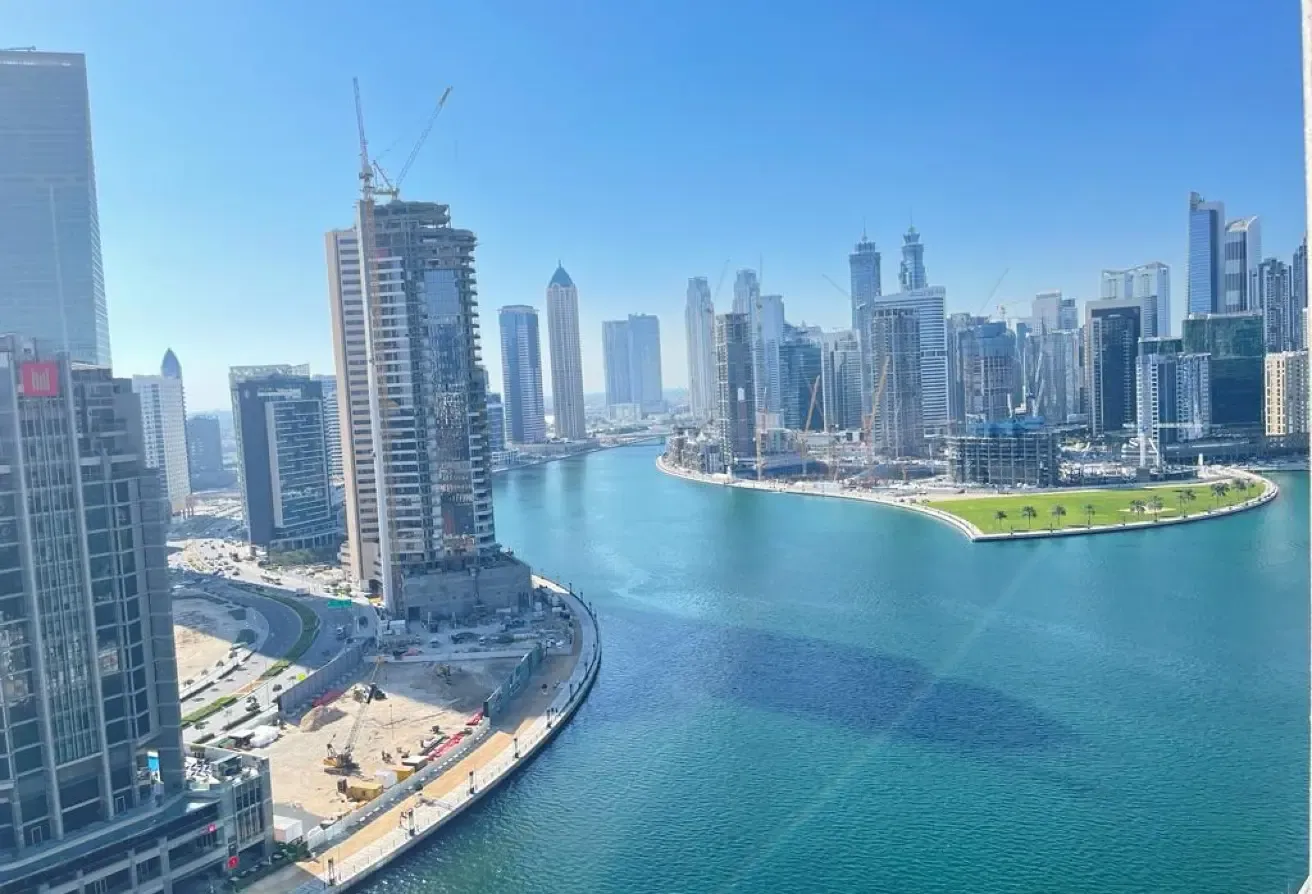 Summer Offer|1BR with 2 Balconies | Canal Views