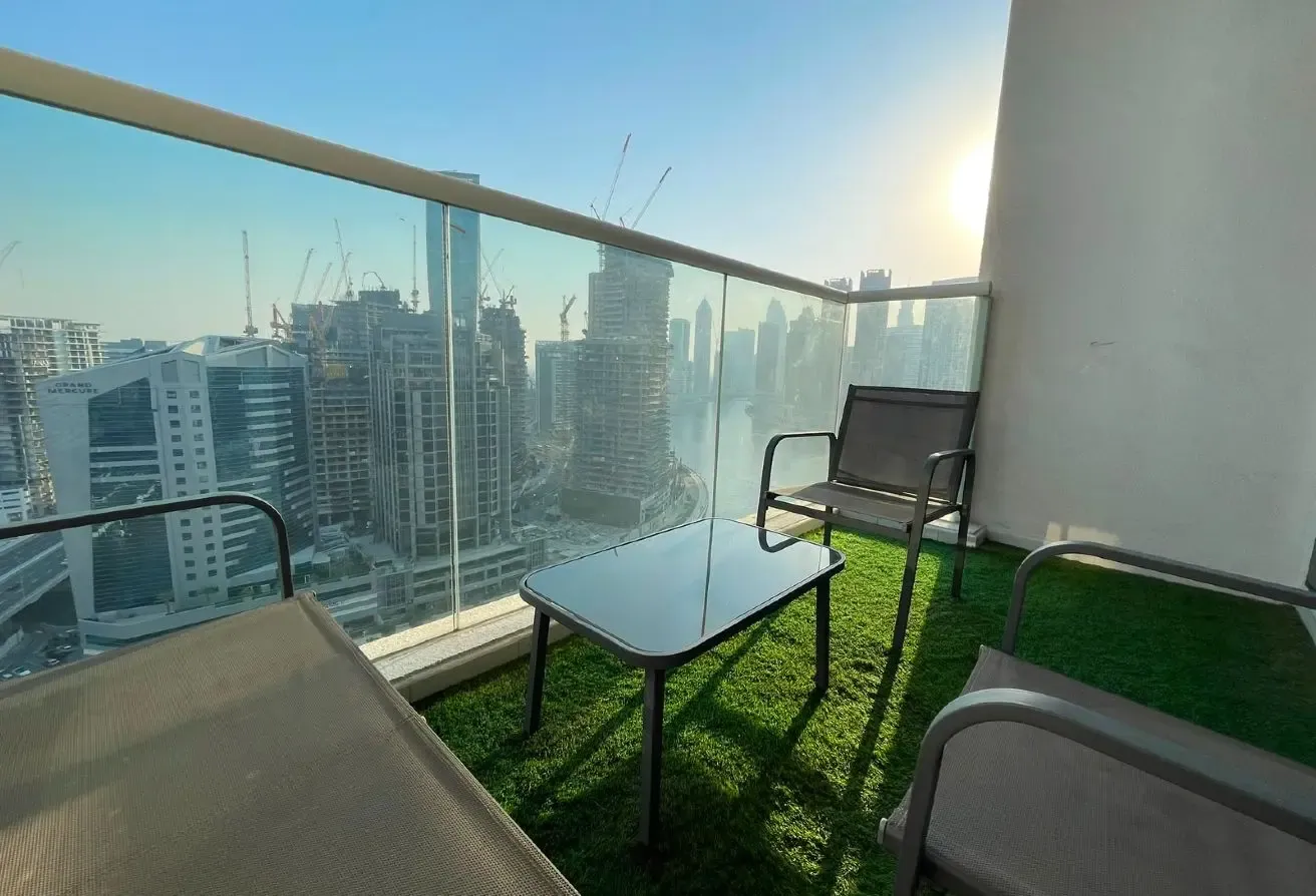 Summer Offer|1BR with 2 Balconies | Canal Views