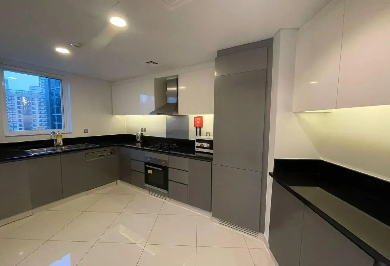 Luxury 1BR | Canal & Burj Khalifa View | Book now