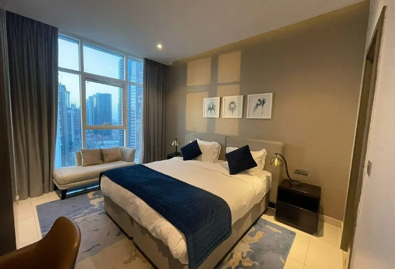 Luxury 1BR | Canal & Burj Khalifa View | Book now