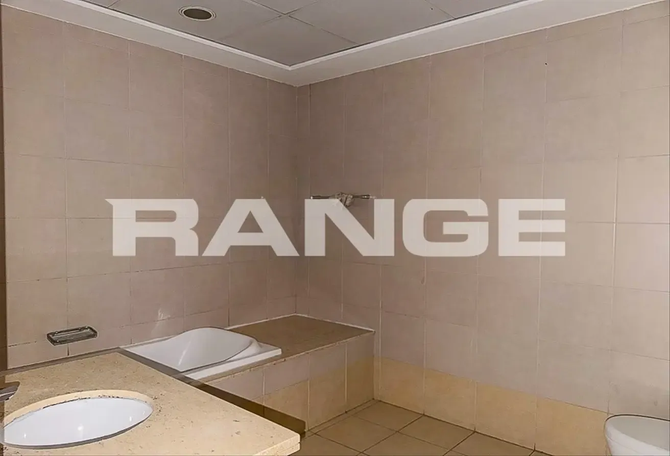 Unfurnished 2BR | Vacant | On High Floor In