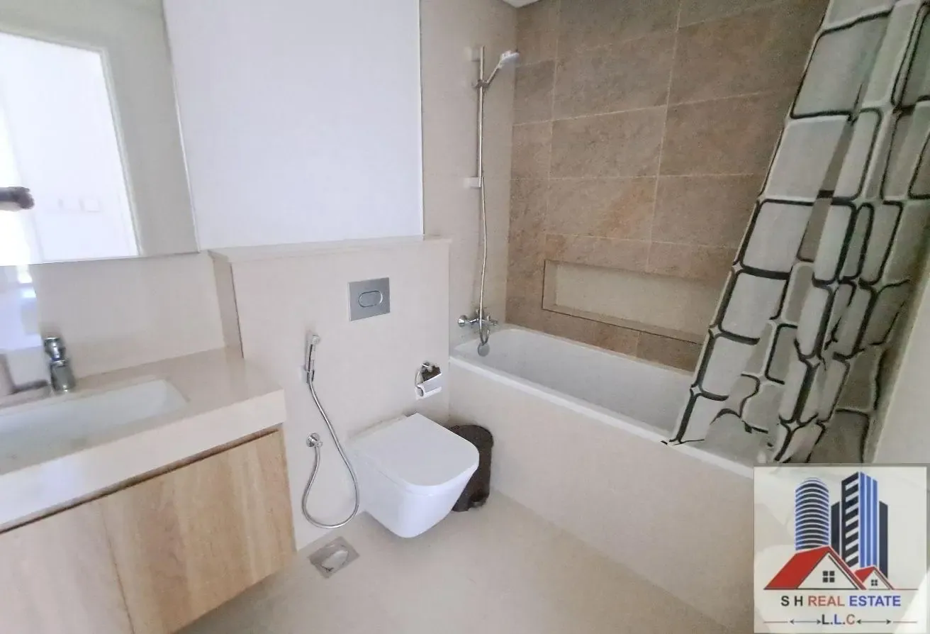 1 BR Apartment in Zabeel with Private Garden