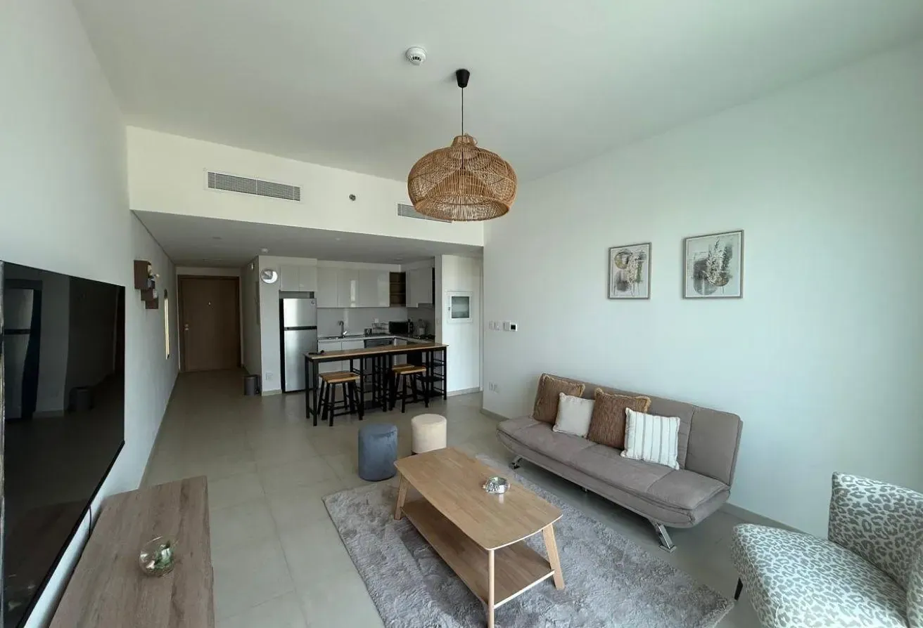 Upgraded 1 BR Apartment with Water Views