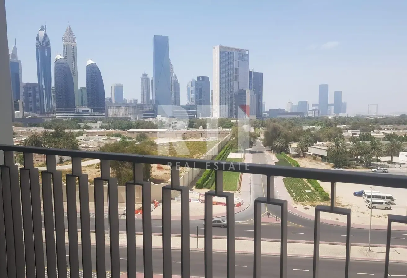 Fully furnished| Prime location |Available now