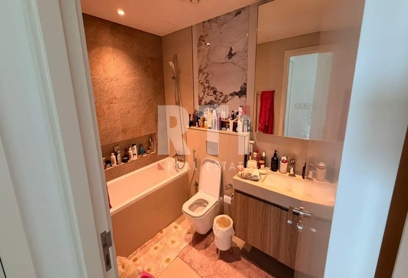Fully furnished| Prime location |Available now