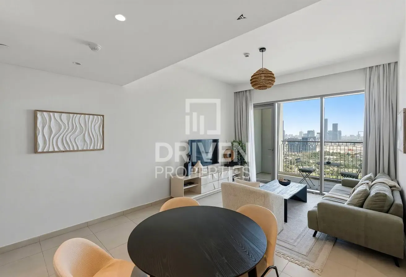 High Floor | Ready to Move in | Fully Fitted