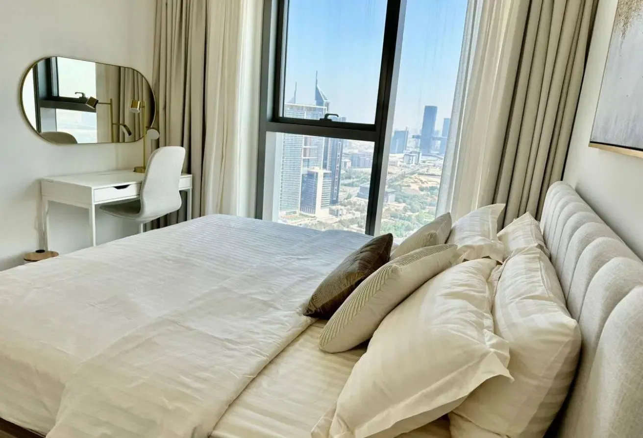 Downtown Skyline View | Fully Furnished | Vacant