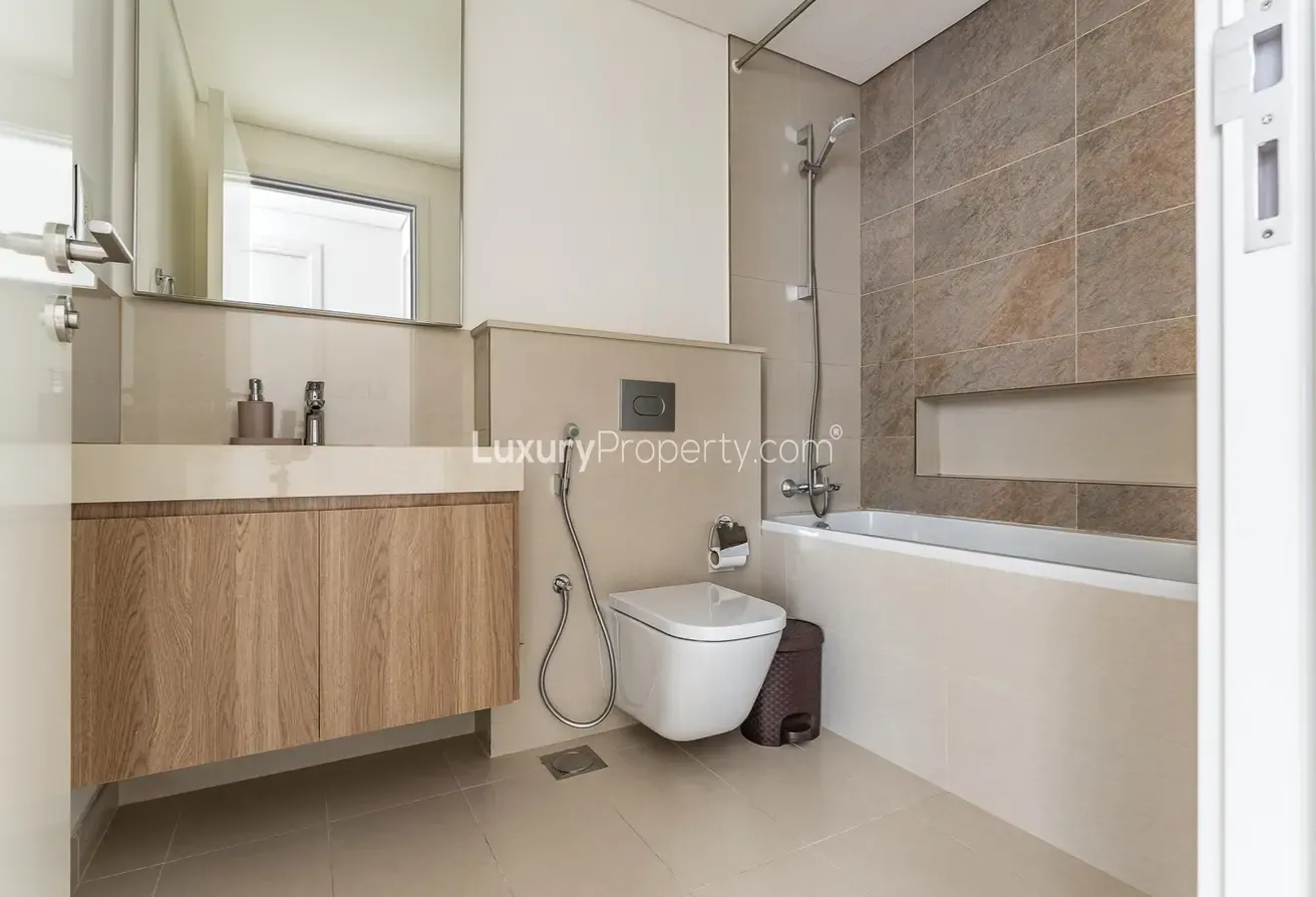 Perfect Location | Furnished } Vacant