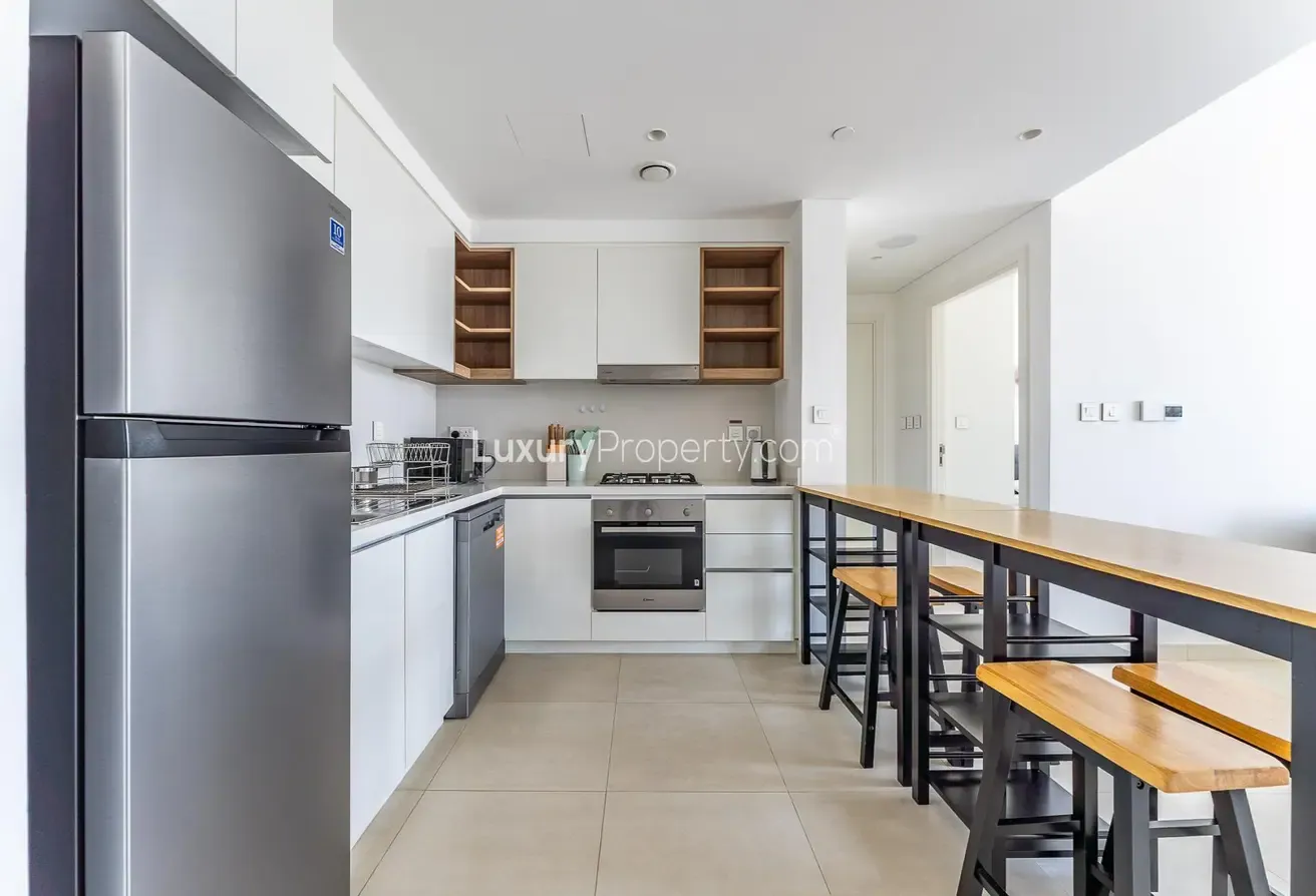 Perfect Location | Furnished } Vacant