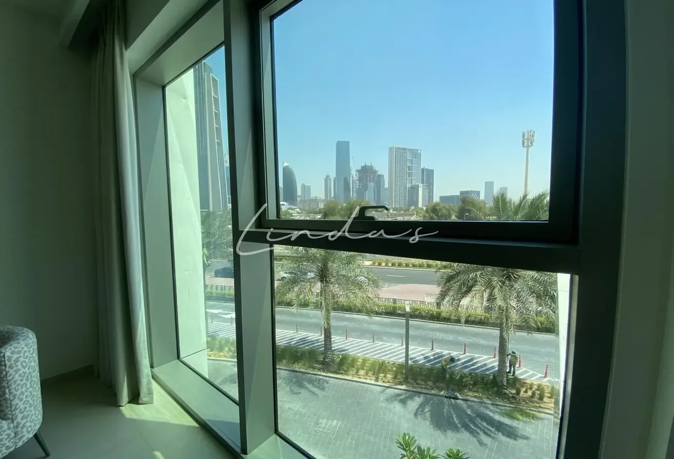 Vibrant Location l  Heart of Downtown l Furnished