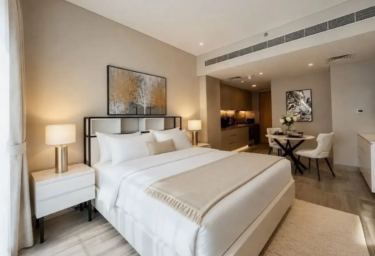 Chic and Comfy Studio with Balcony