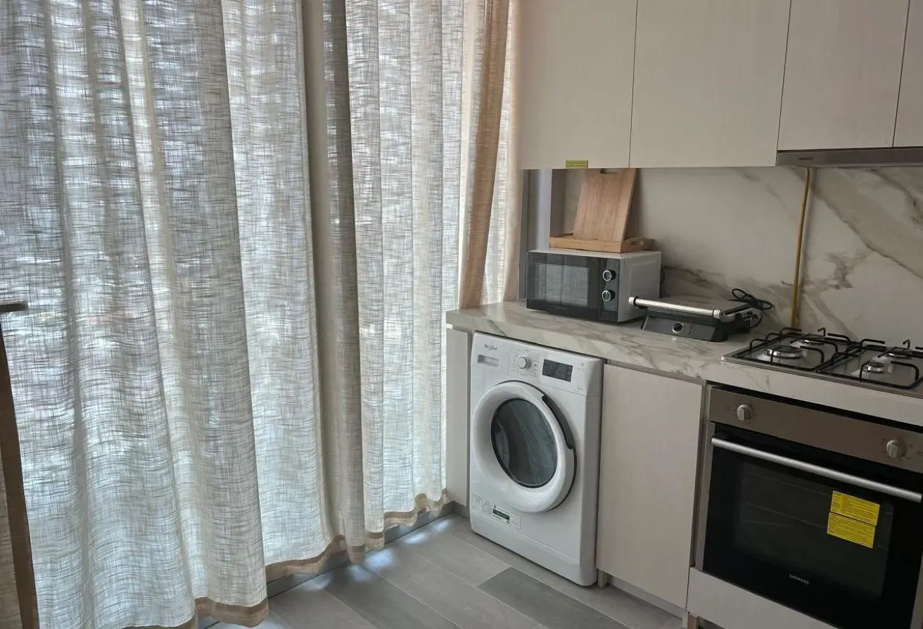Studio Apartment with Balcony