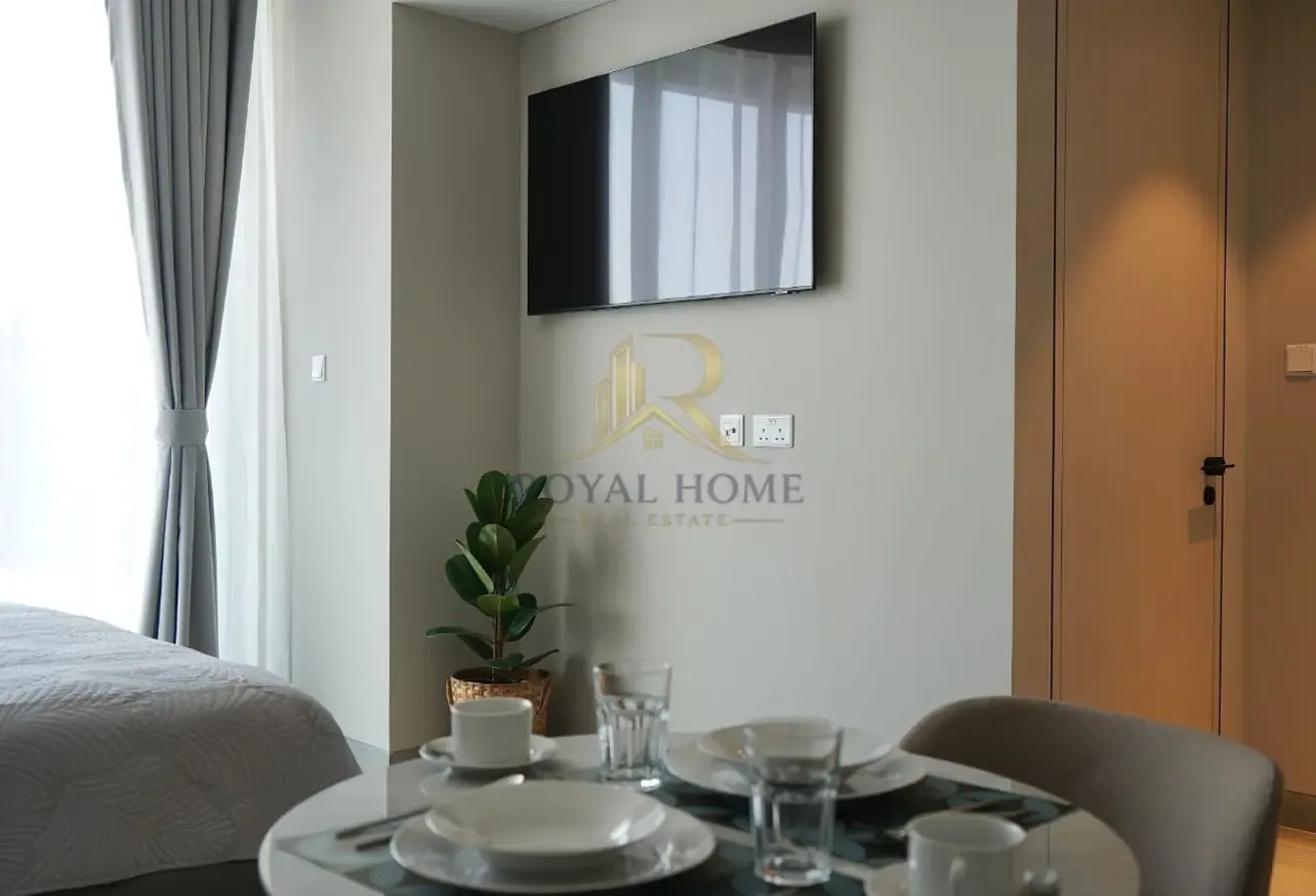 Concierge Service | Balcony | Modern Amenities