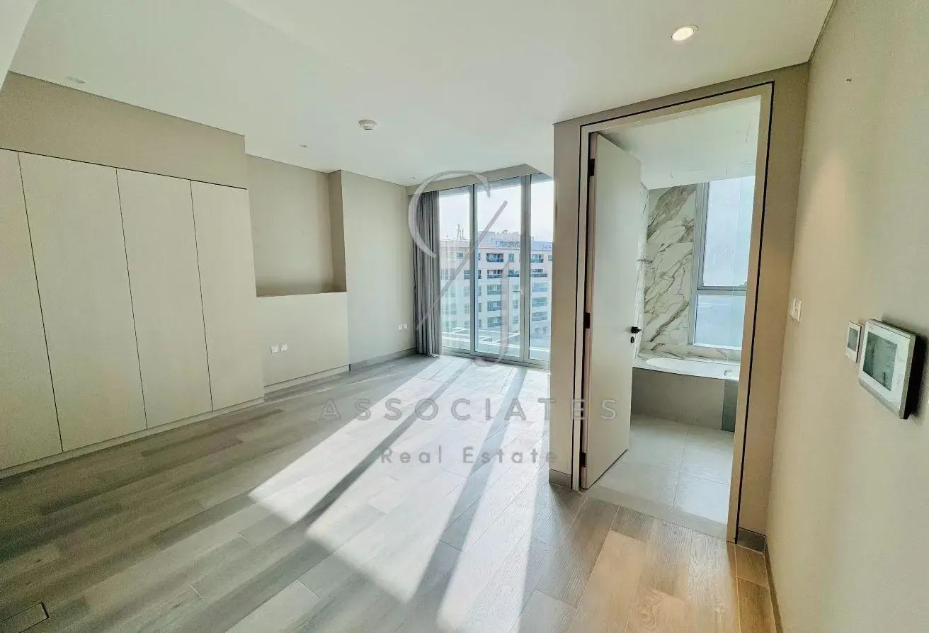 Marina View | Vacant | Best Market Price