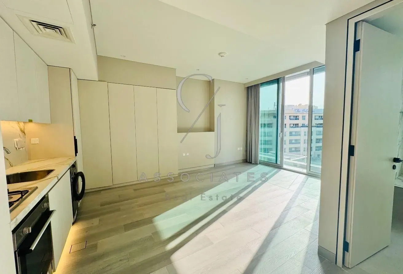 Marina View | Vacant | Best Market Price