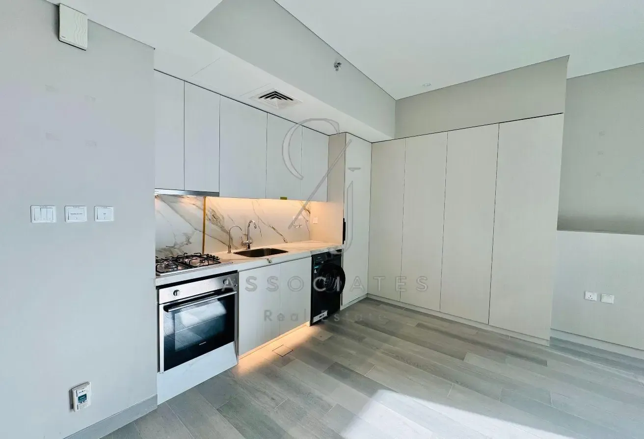 Marina View | Vacant | Best Market Price