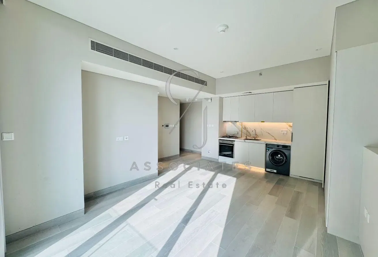 Marina View | Vacant | Best Market Price
