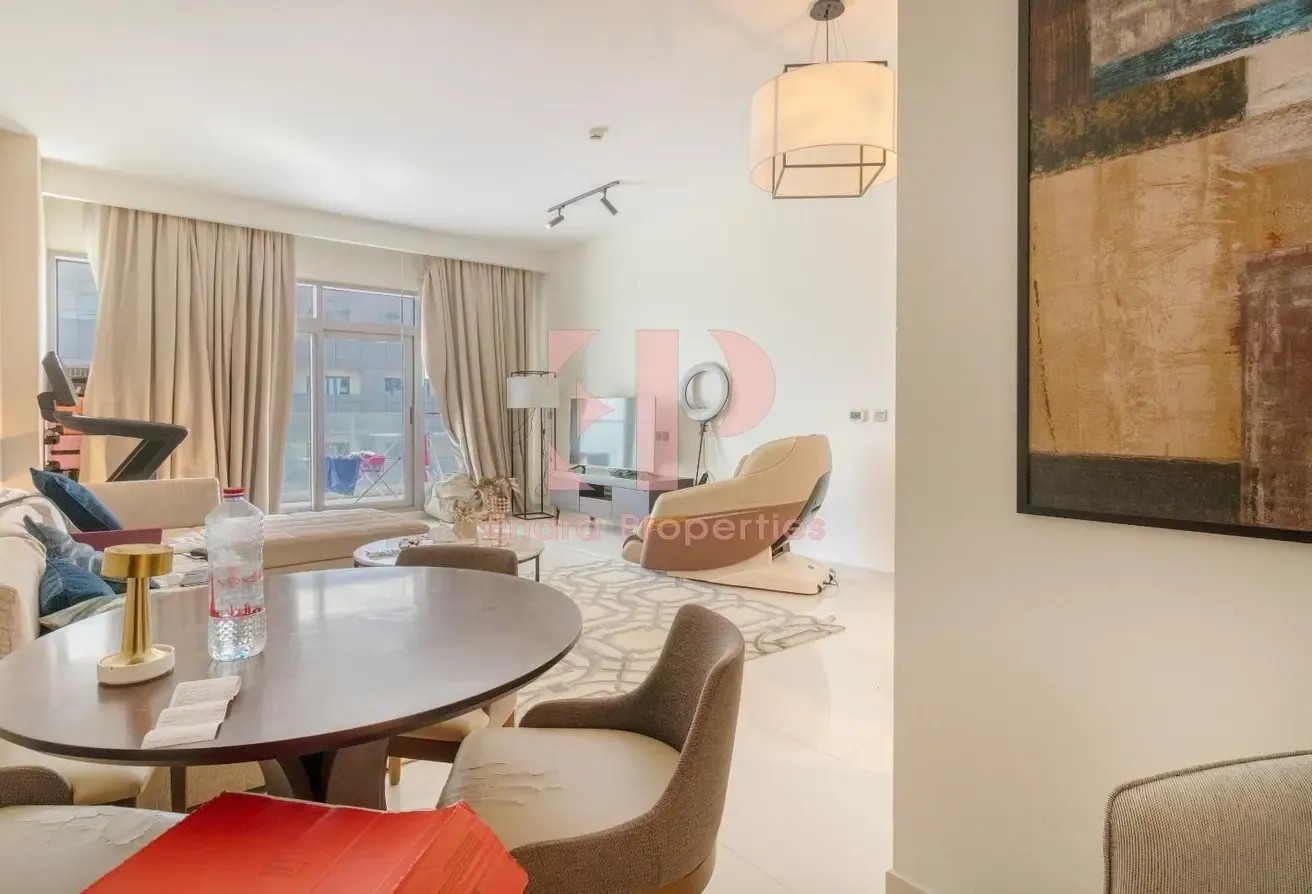 Spacious 1BR | Prime Location | Fully Furnished