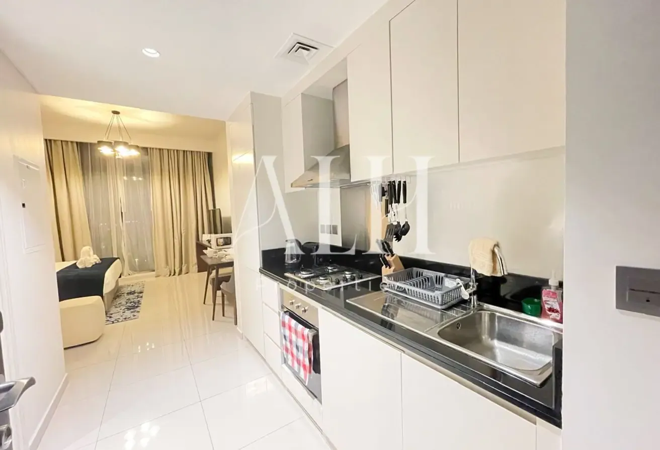 Furnished Studio| Prime location| Vacant