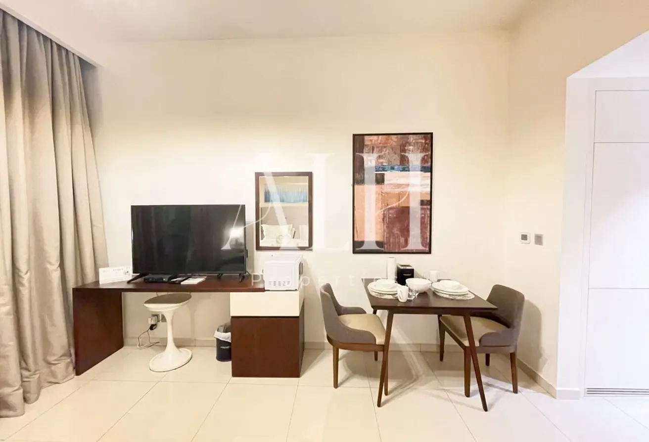 Furnished Studio| Prime location| Vacant