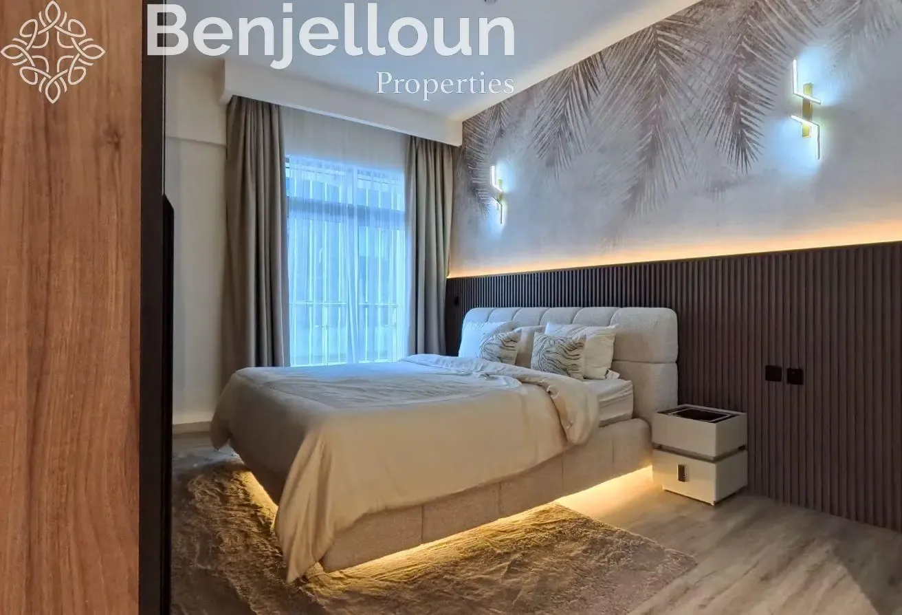 Upgraded | Fully Furnished | Corner unit | Avanti