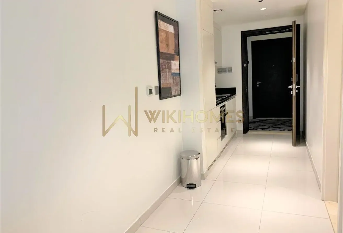 Modern Furnished | 4 Cheques | Well Maintained