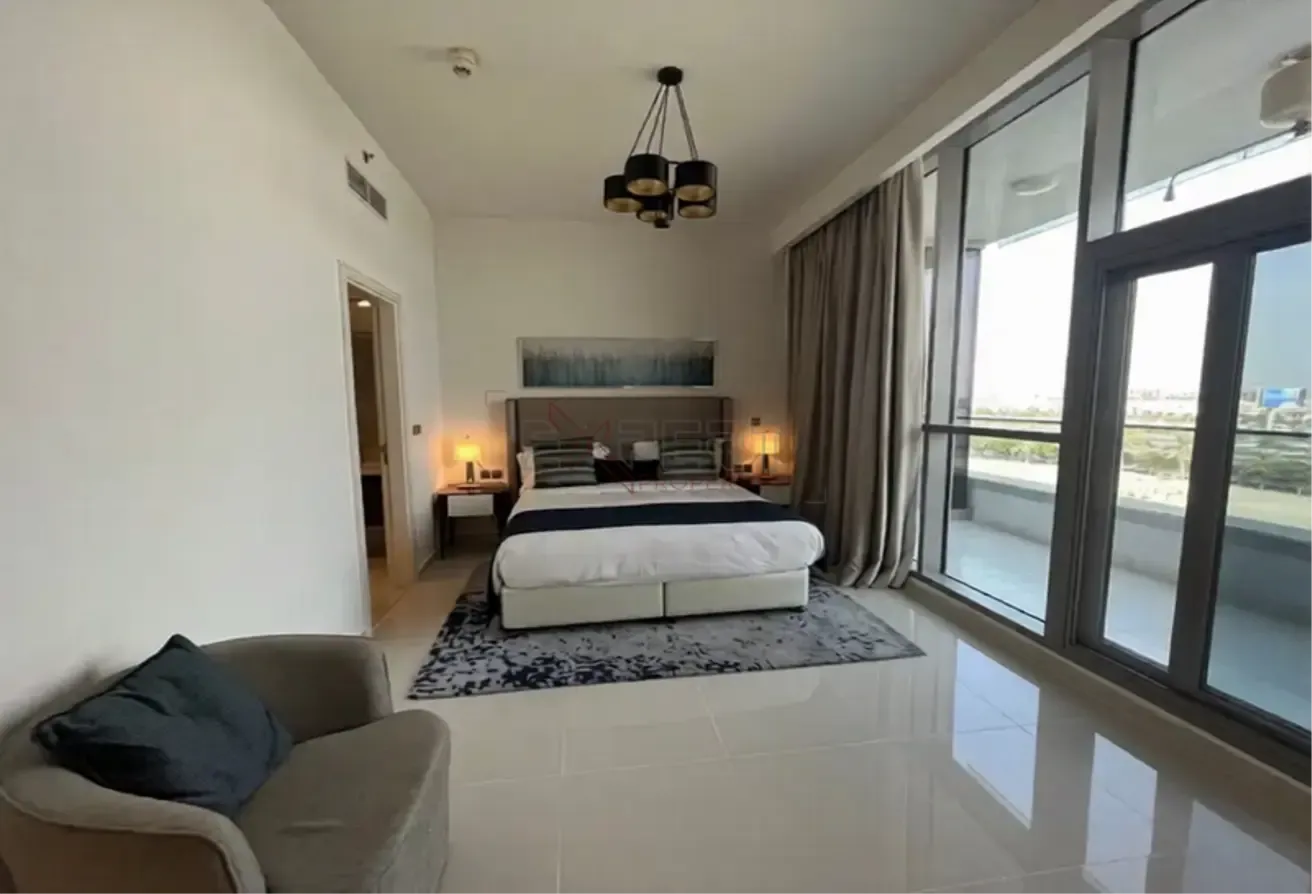 Fully Furnished Studio|Bright Layout|Balcony Views