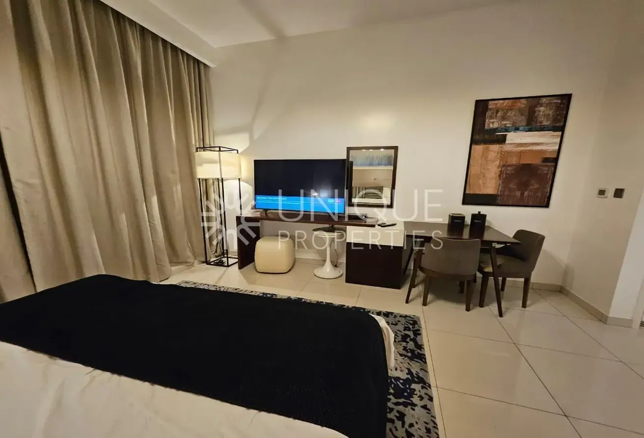 Fully furnished studio | vacant  | exclusive