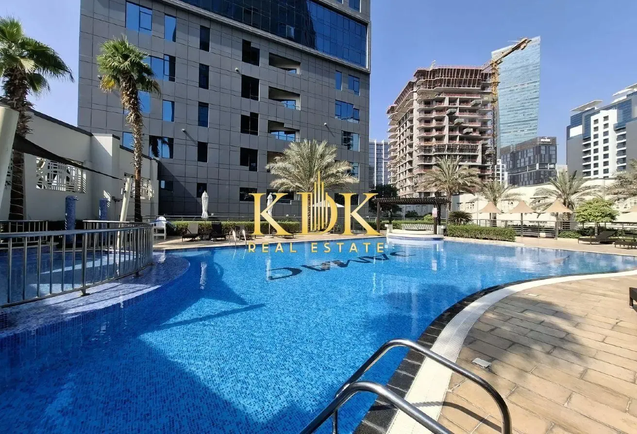 Luxurious 2BHK | Fully Furnished | Centre City