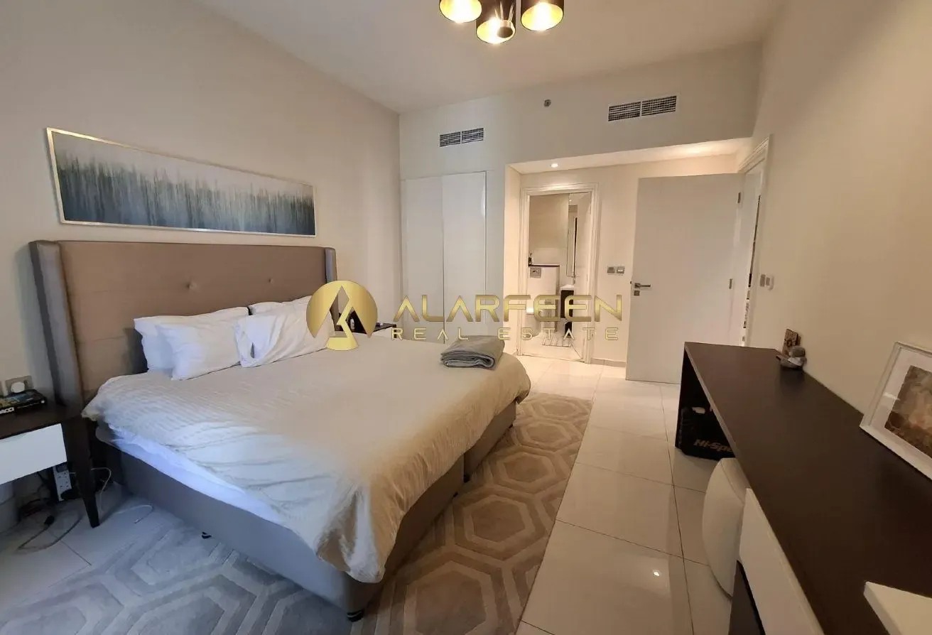 Luxurious 2BHK | Fully Furnished | Centre City