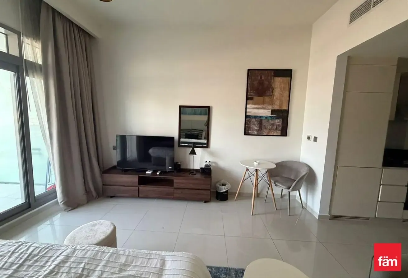 Ready To Move| Fully Furnished| Prime Location
