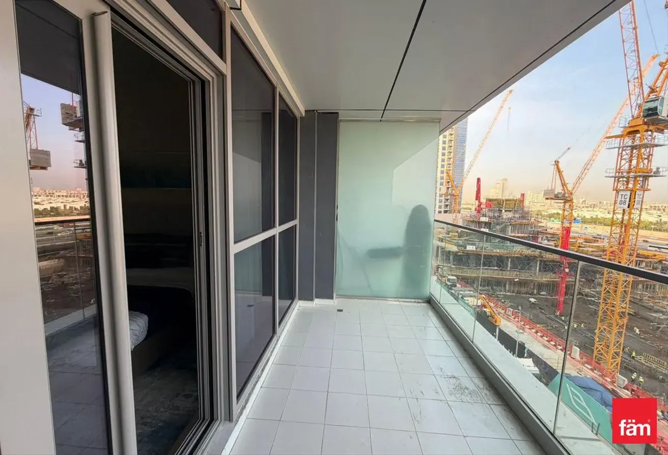 Ready To Move| Fully Furnished| Prime Location