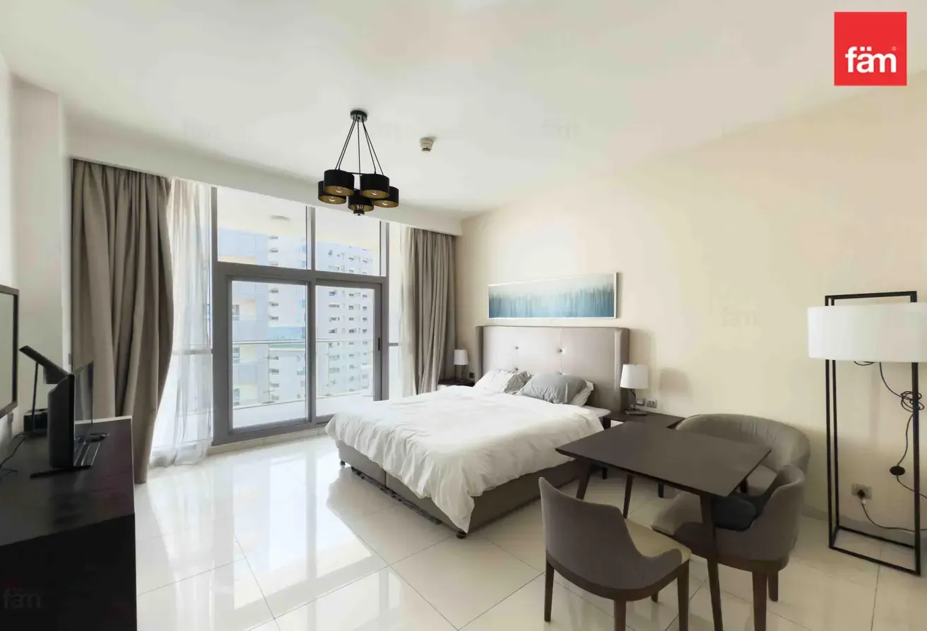 Fully Furnished | Big Layout | Vacant