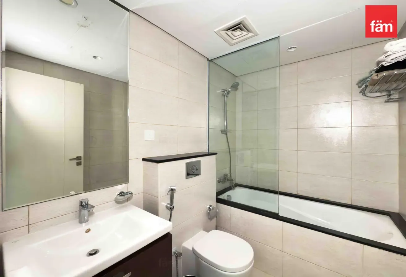 Fully Furnished  | Big Layout | Vacant