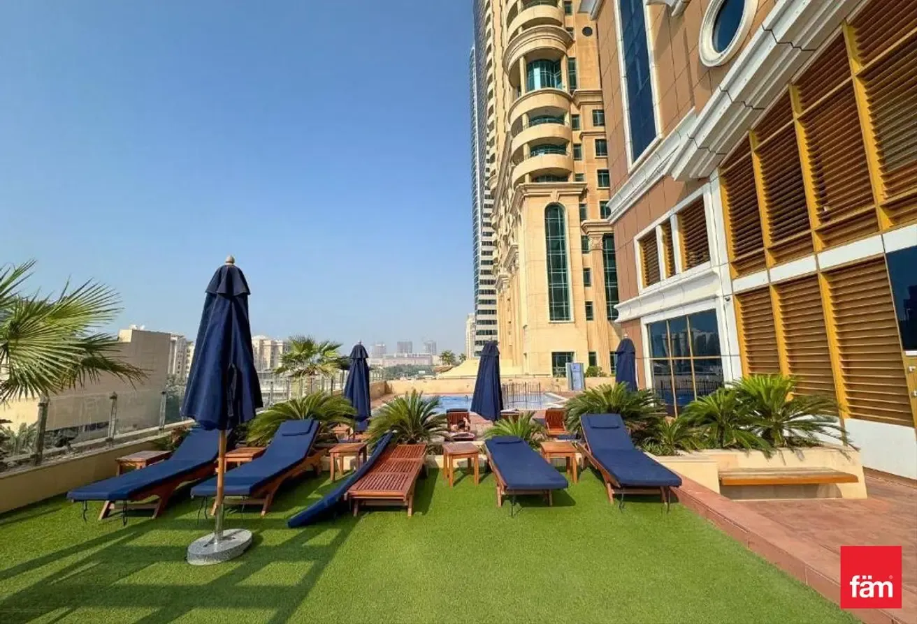 Fully Furnished  | Big Layout | Vacant