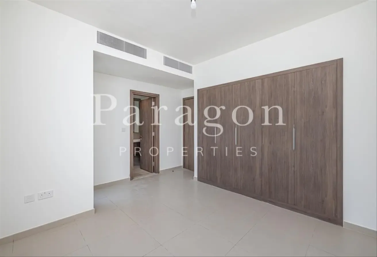 Close to Park | Vacant End June | L Shape Garden