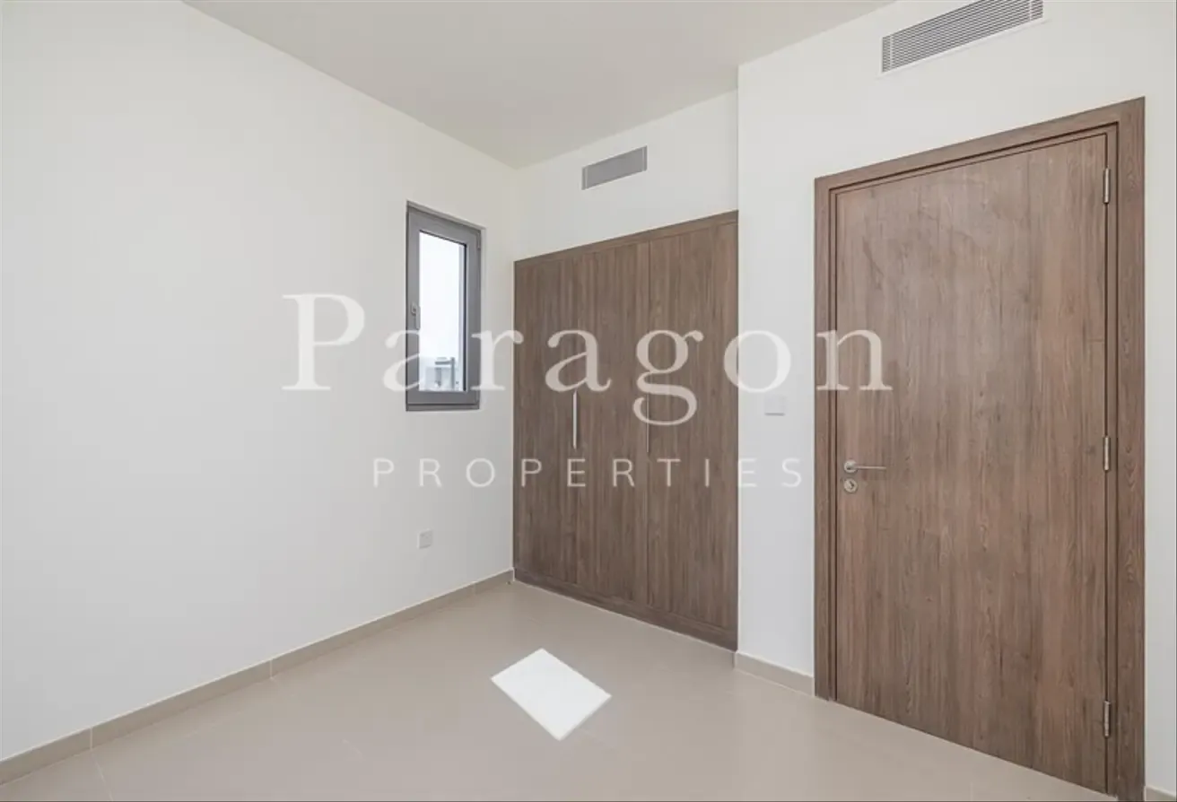 Close to Park | Vacant End June | L Shape Garden
