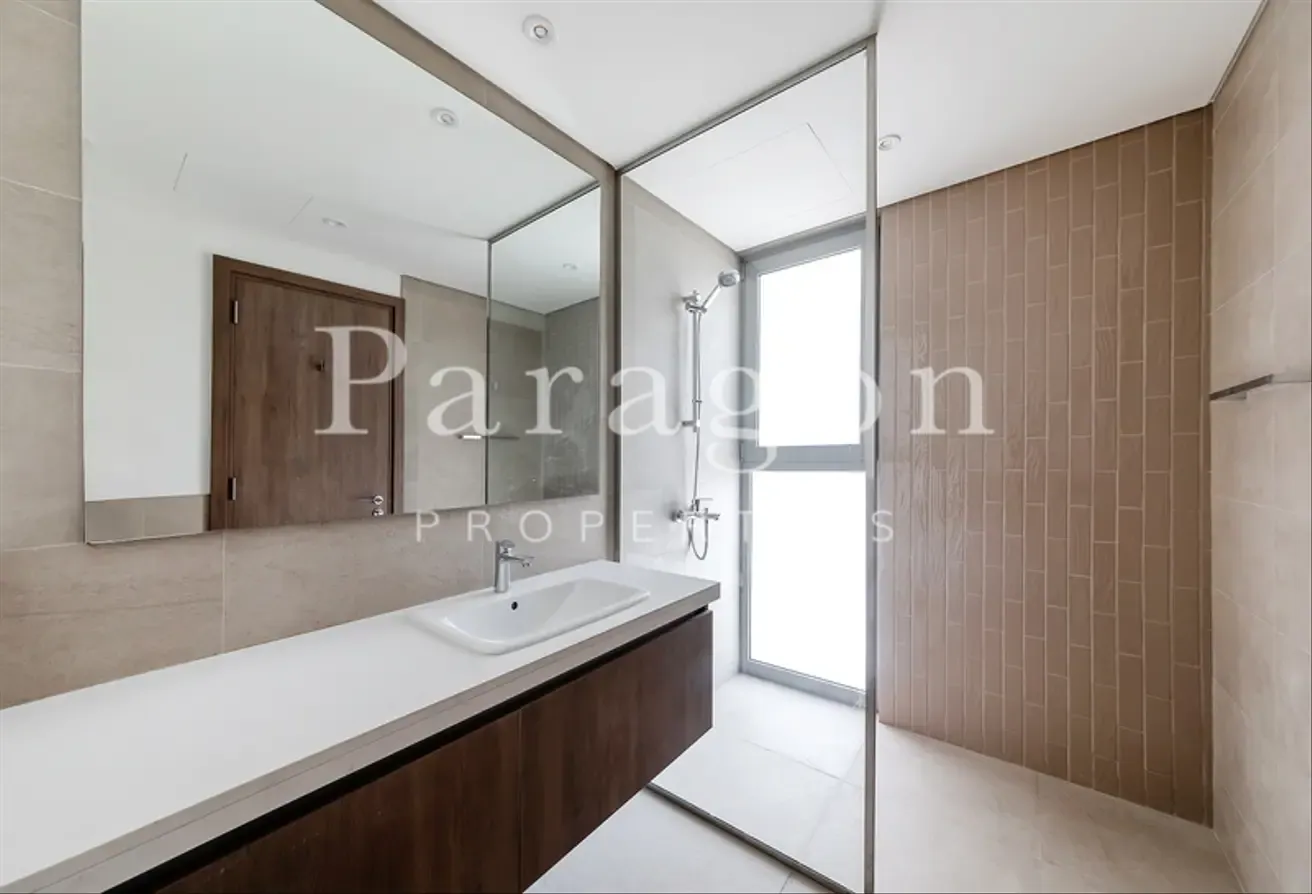 Close to Park | Vacant End June | L Shape Garden