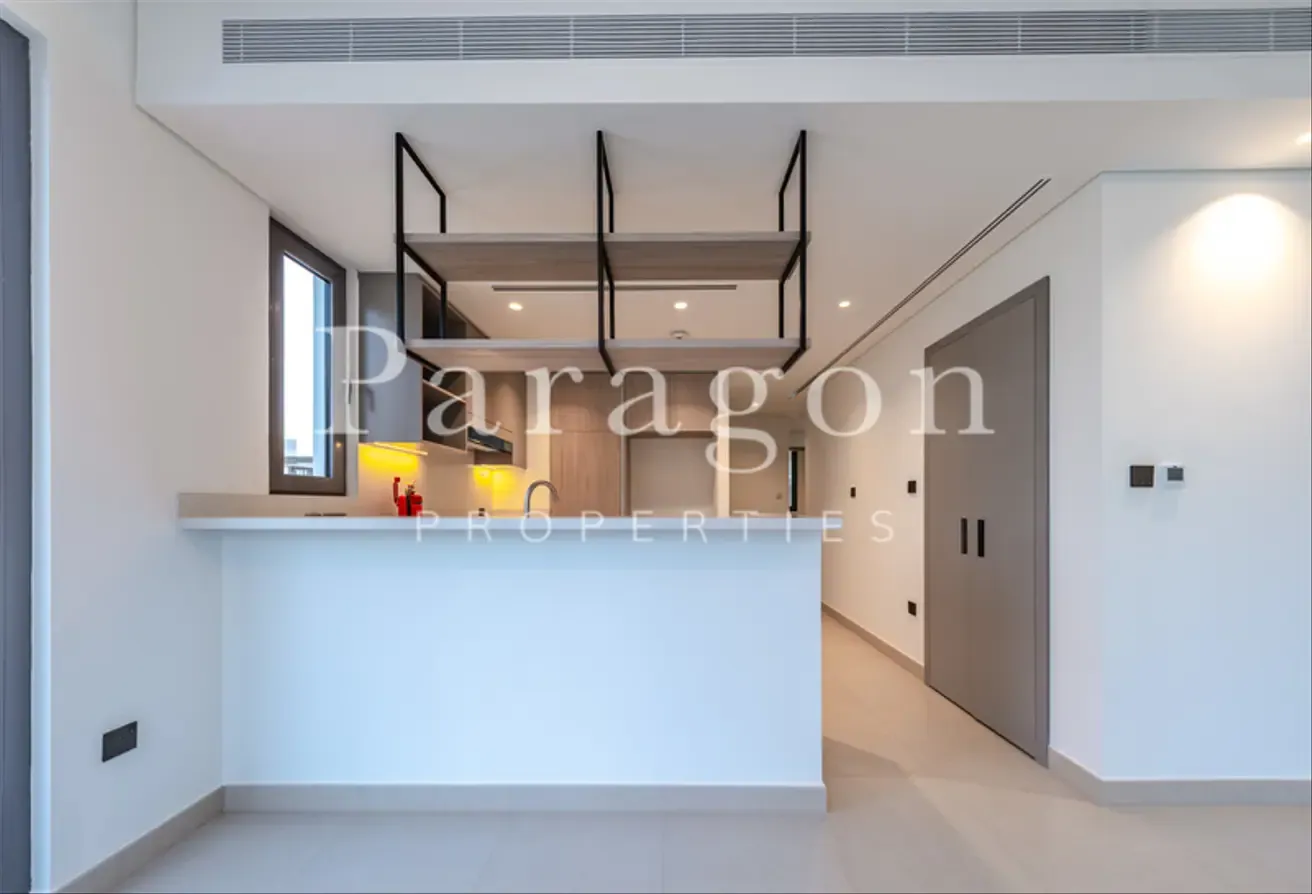 Aura Gardens TH | Unique Location | Vacant Sep