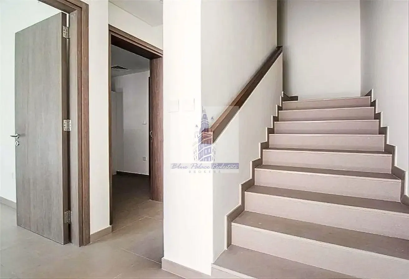 Corner Four Bedroom + maid back to back
