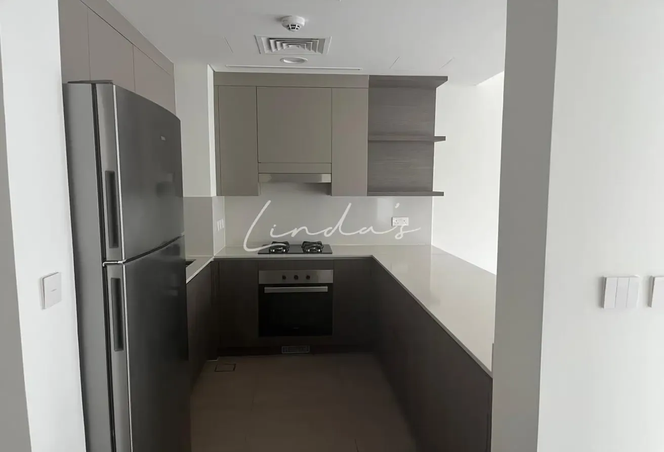 Family Community | Bright | Amenities Nearby