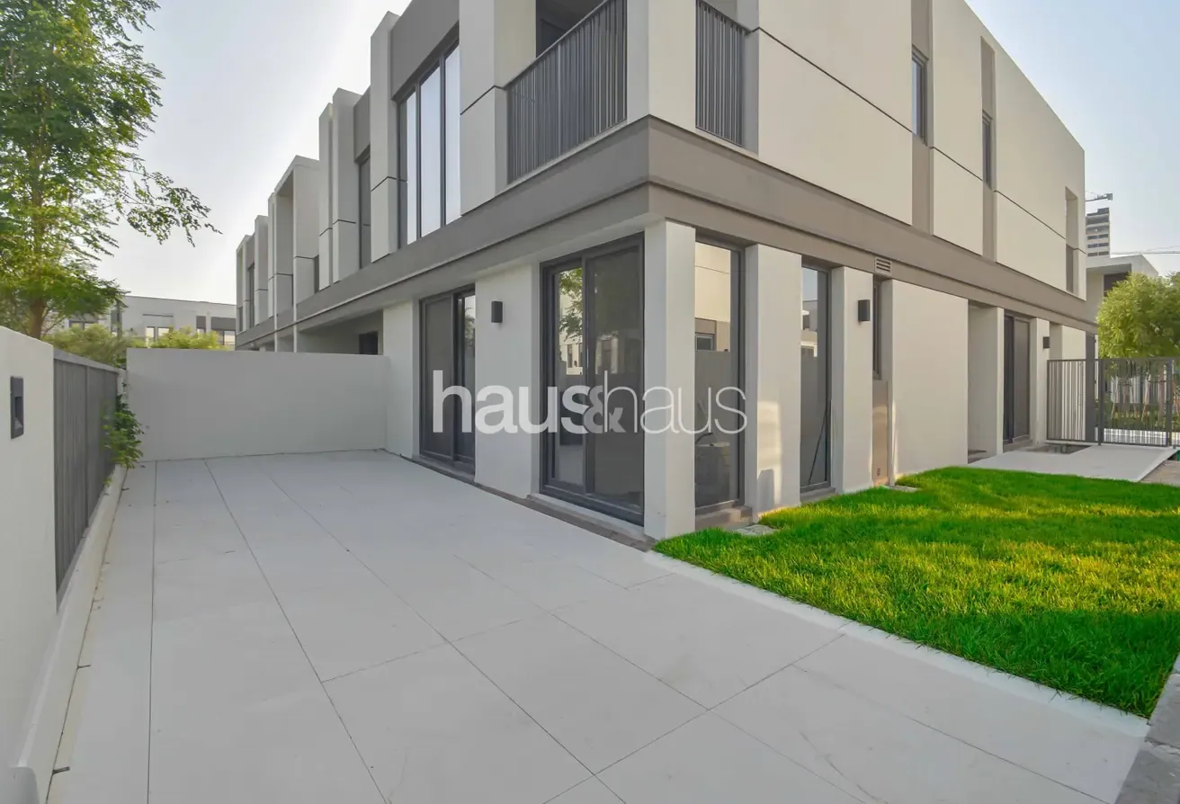 Pool and Park Backing | Upgraded | Close to RGS