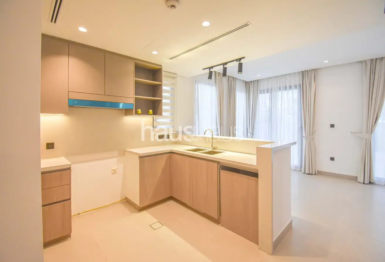 Pool and Park Backing | Upgraded | Close to RGS