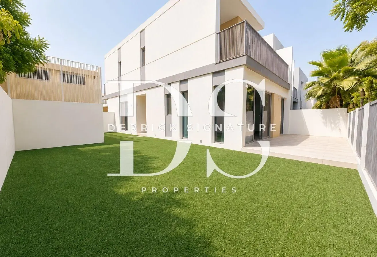 Corner Unit | Large Plot | Vacant 4BR