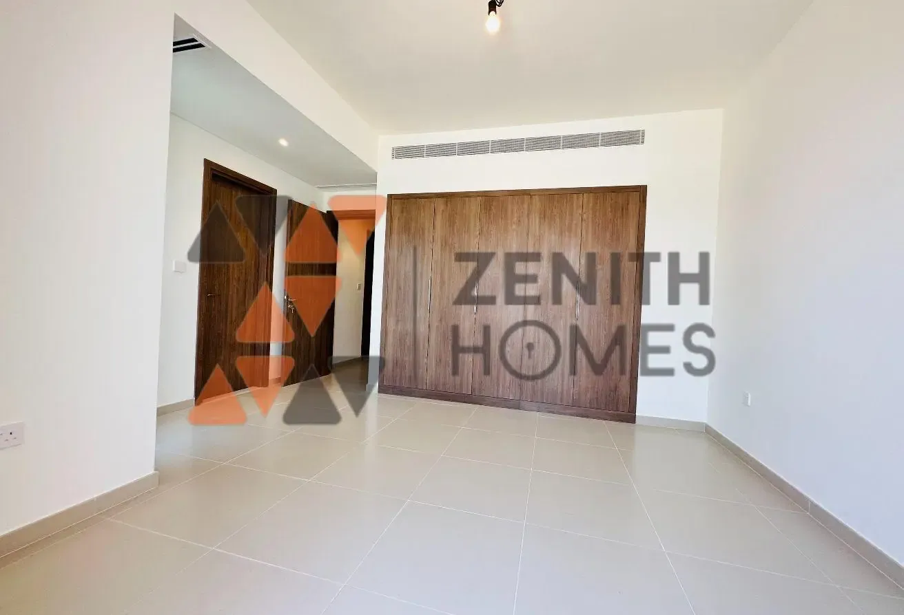 Single Row | Landscaped | Well Located
