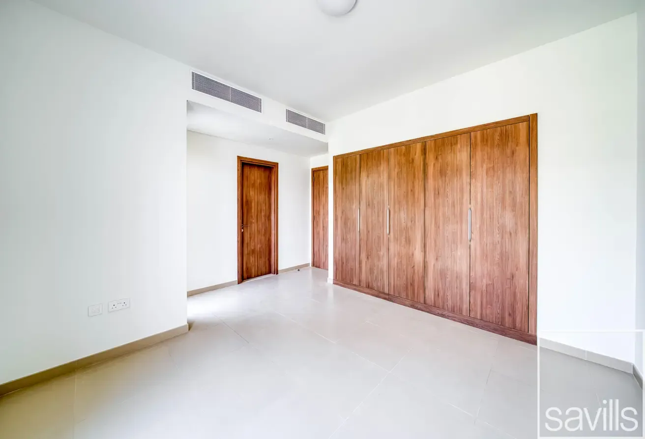 Close to Amenities | Internal Unit | Vacant