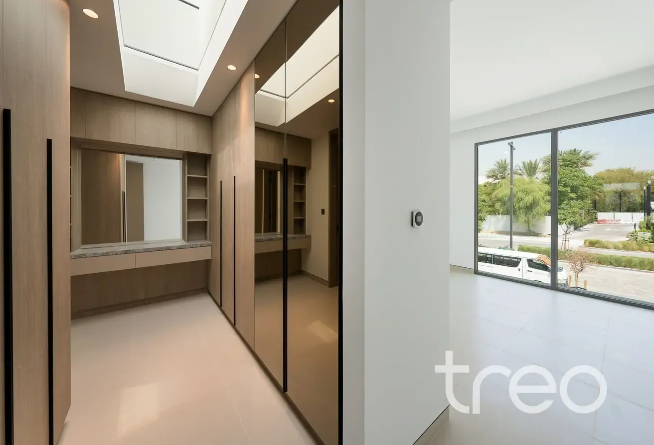 Extended Living | Landscaped | Viewable