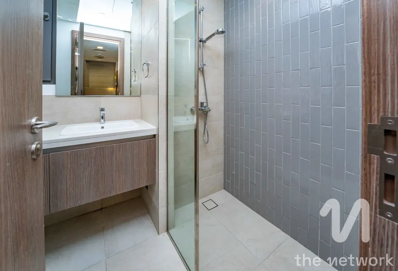 Vacant | Landscape Garden | Spacious 4BR