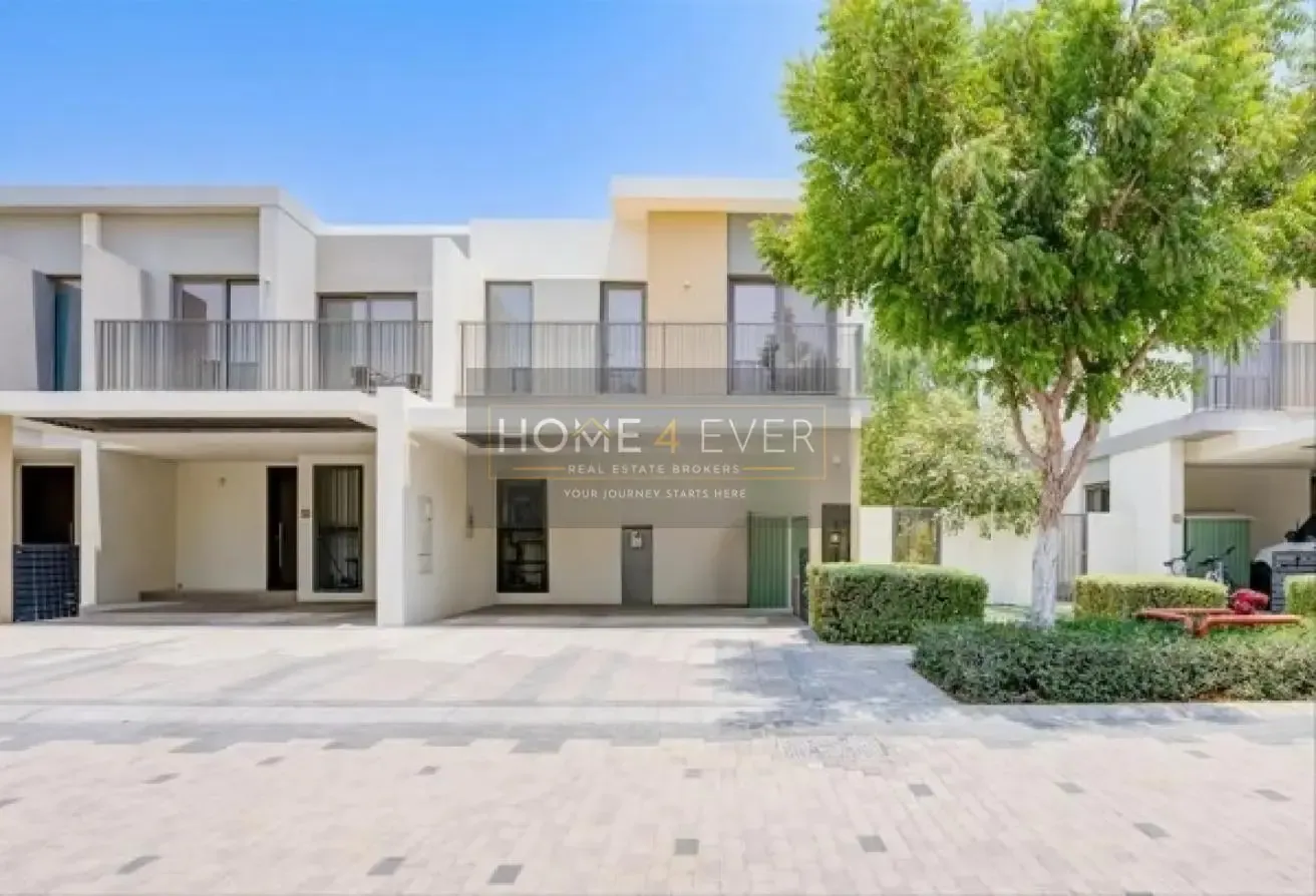 Furnished 4BR Townhouse | Ready To Move | Spacious