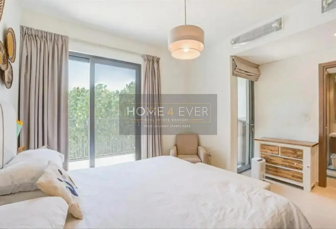 Furnished 4BR Townhouse | Ready To Move | Spacious